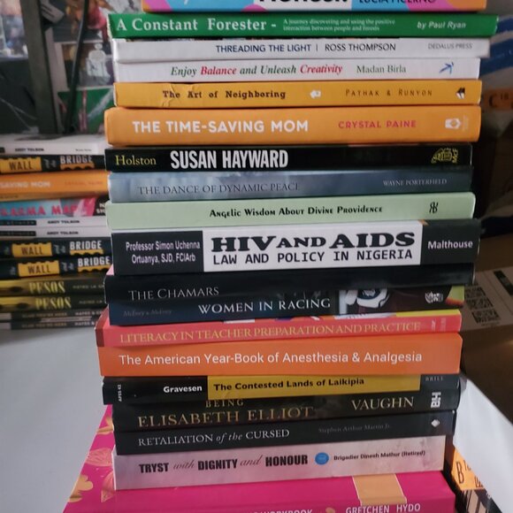 📚 Pick 5 Books – Your Choice $25 Bundle Deal lot EXPLORATION - Picture 2 of 10